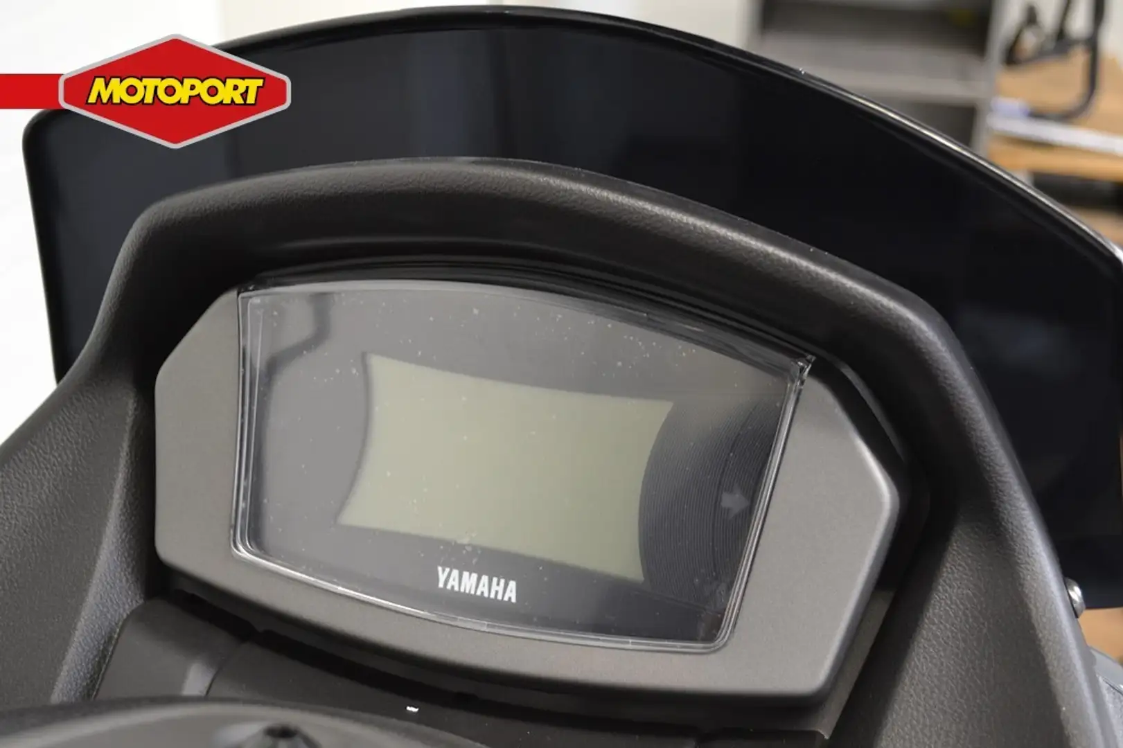 Yamaha NMAX 155 Grau - 2