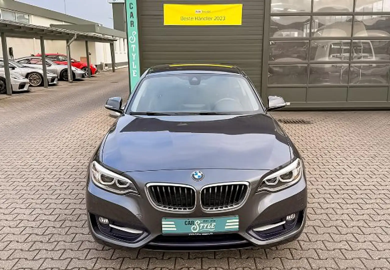 BMW 228 i SHZ NAVI HARMAN KARDON RFK Grau - 2