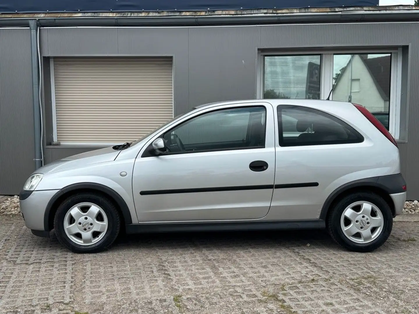 Opel Corsa 1.2 Cosmo KLIMA*SitzHZ* Argent - 2