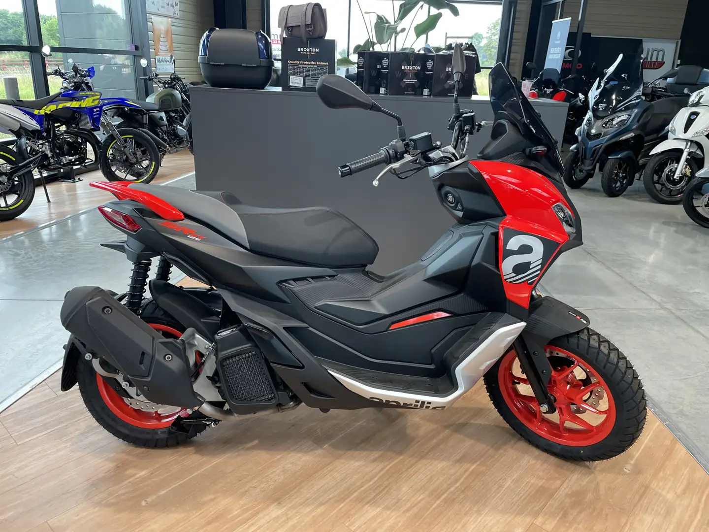 Aprilia SR 125 Kırmızı - 1