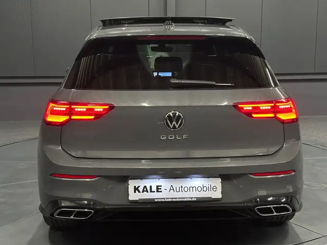 Volkswagen Golf view 4