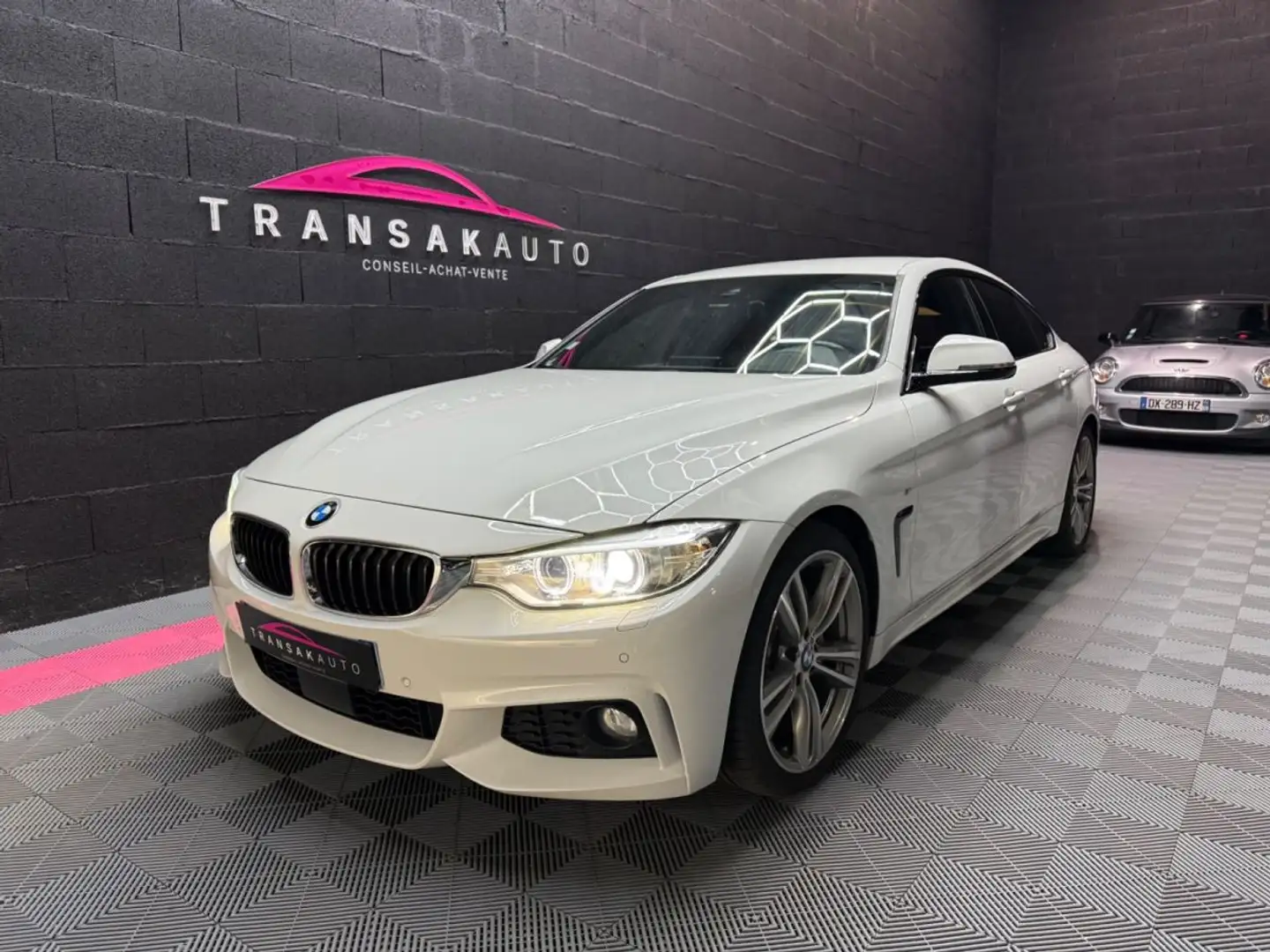 BMW 440 SERIE 440i 3l 326ch M Weiß - 1
