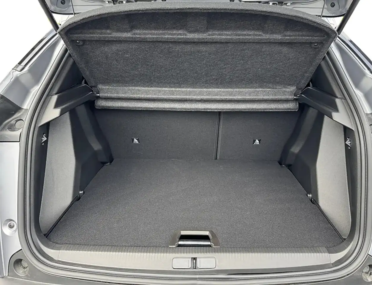 Peugeot 2008 2026 — фото 11