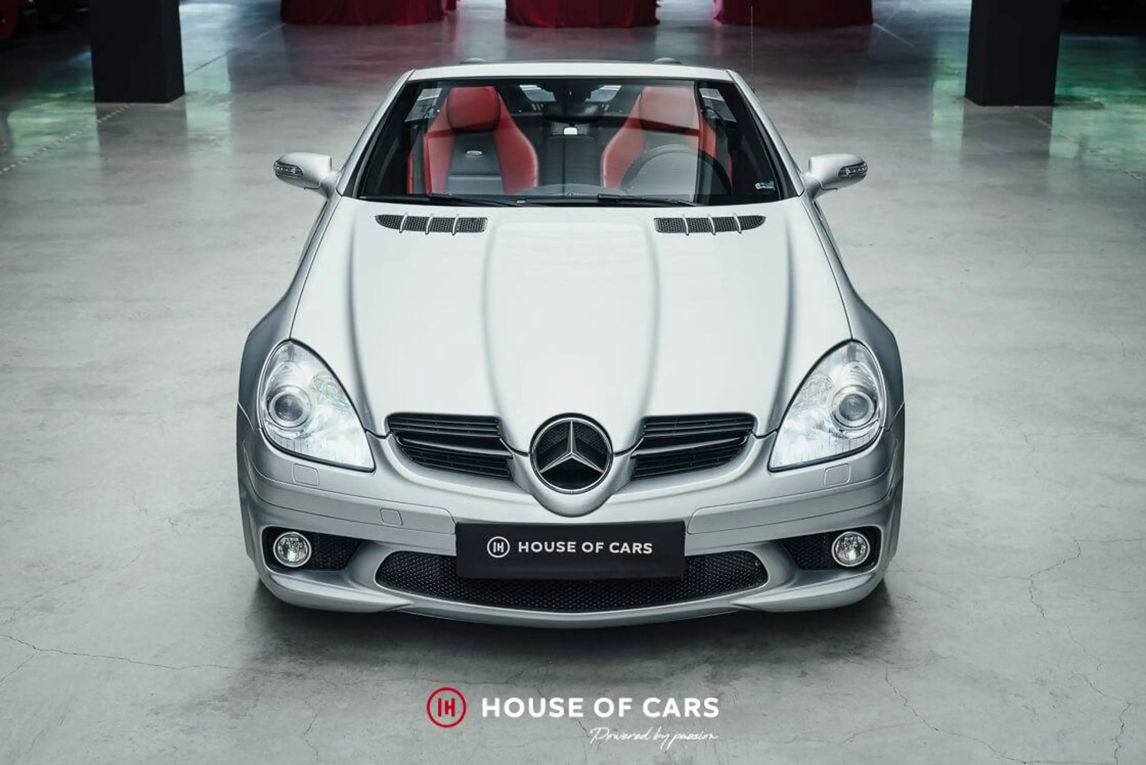 Mercedes-Benz SLK 55 AMG (R171) Roadster - 1st paint - MB History — photo 3