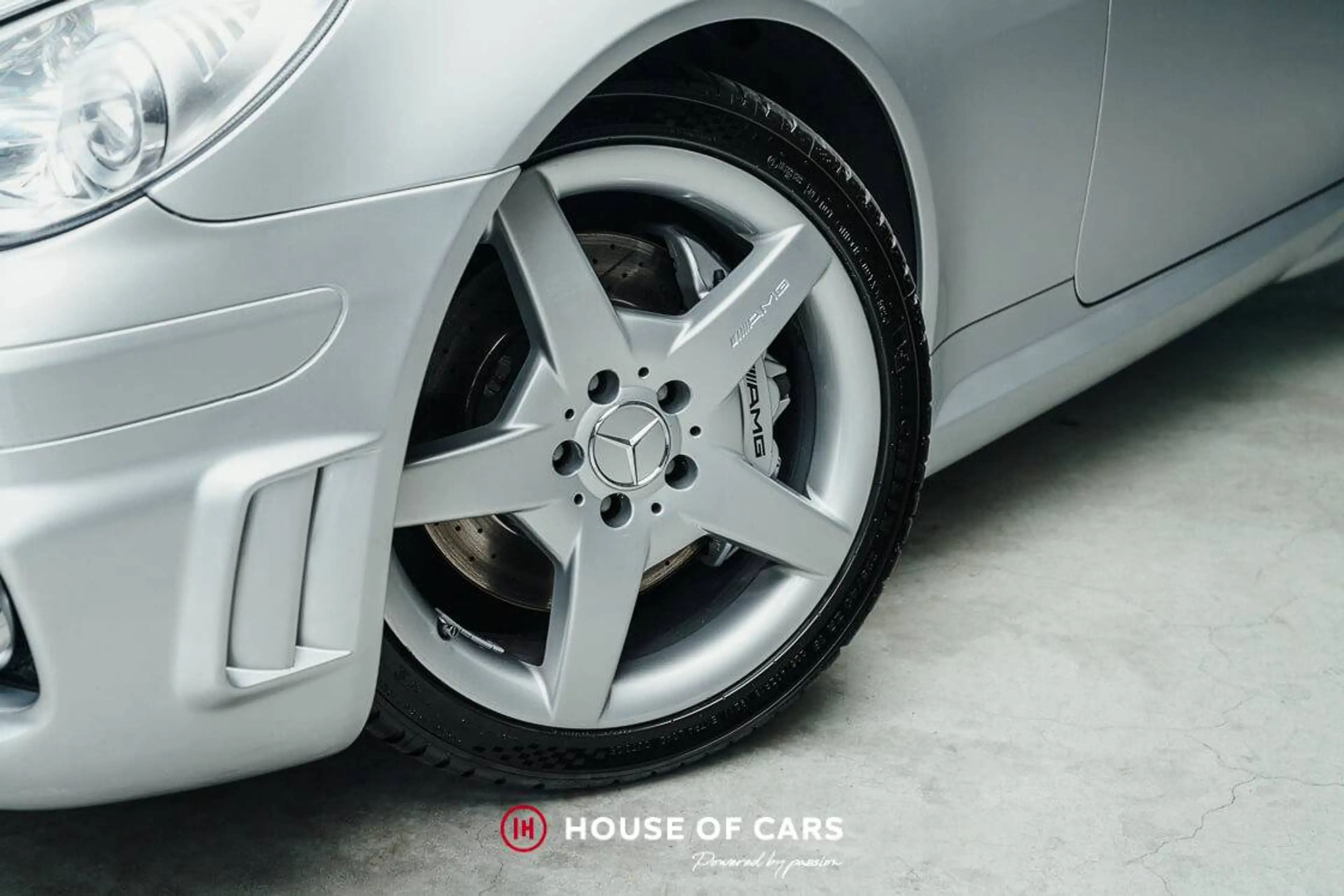 Mercedes-Benz SLK 55 AMG (R171) Roadster - 1st paint - MB History — photo 11