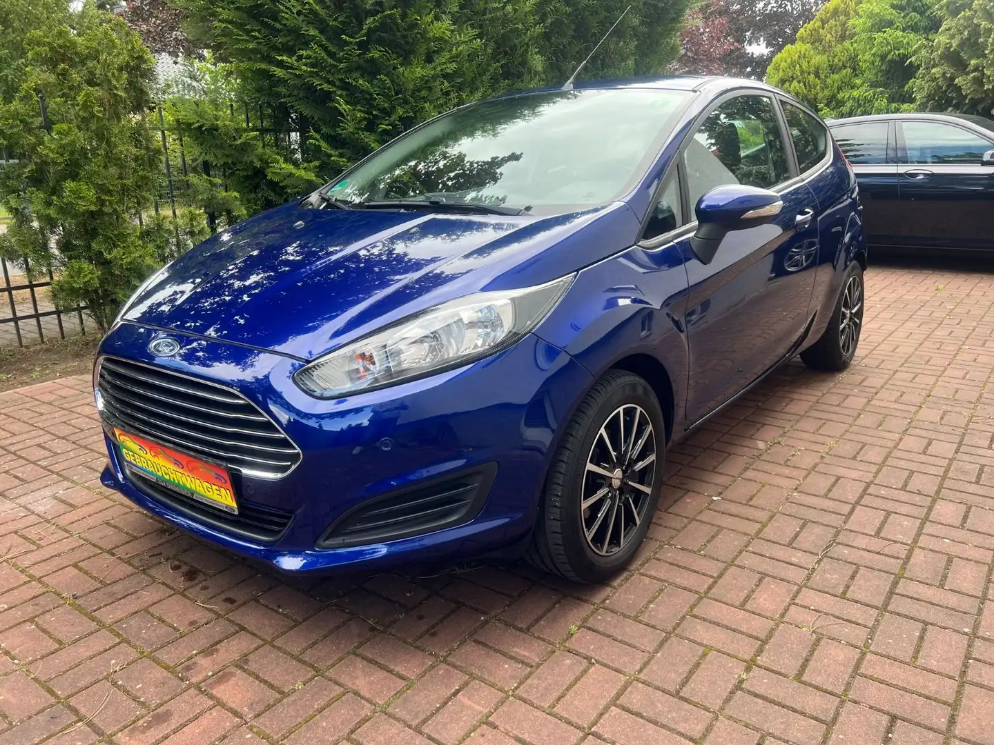 Ford Fiesta Trend Topzustand Bleu - 2