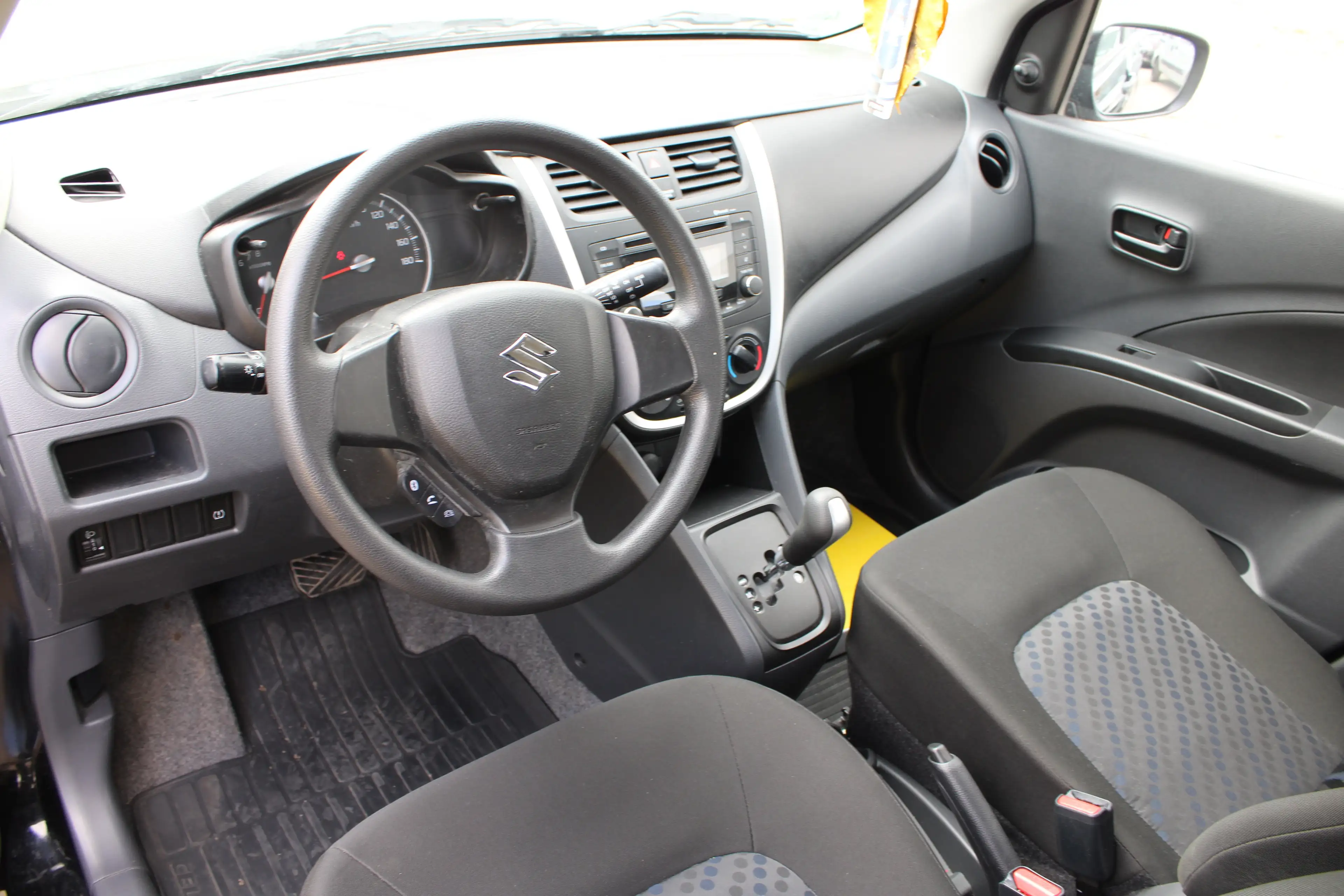 Suzuki Celerio Basis*Automatic*40TKM*HUneu*Allwetter* — photo 10