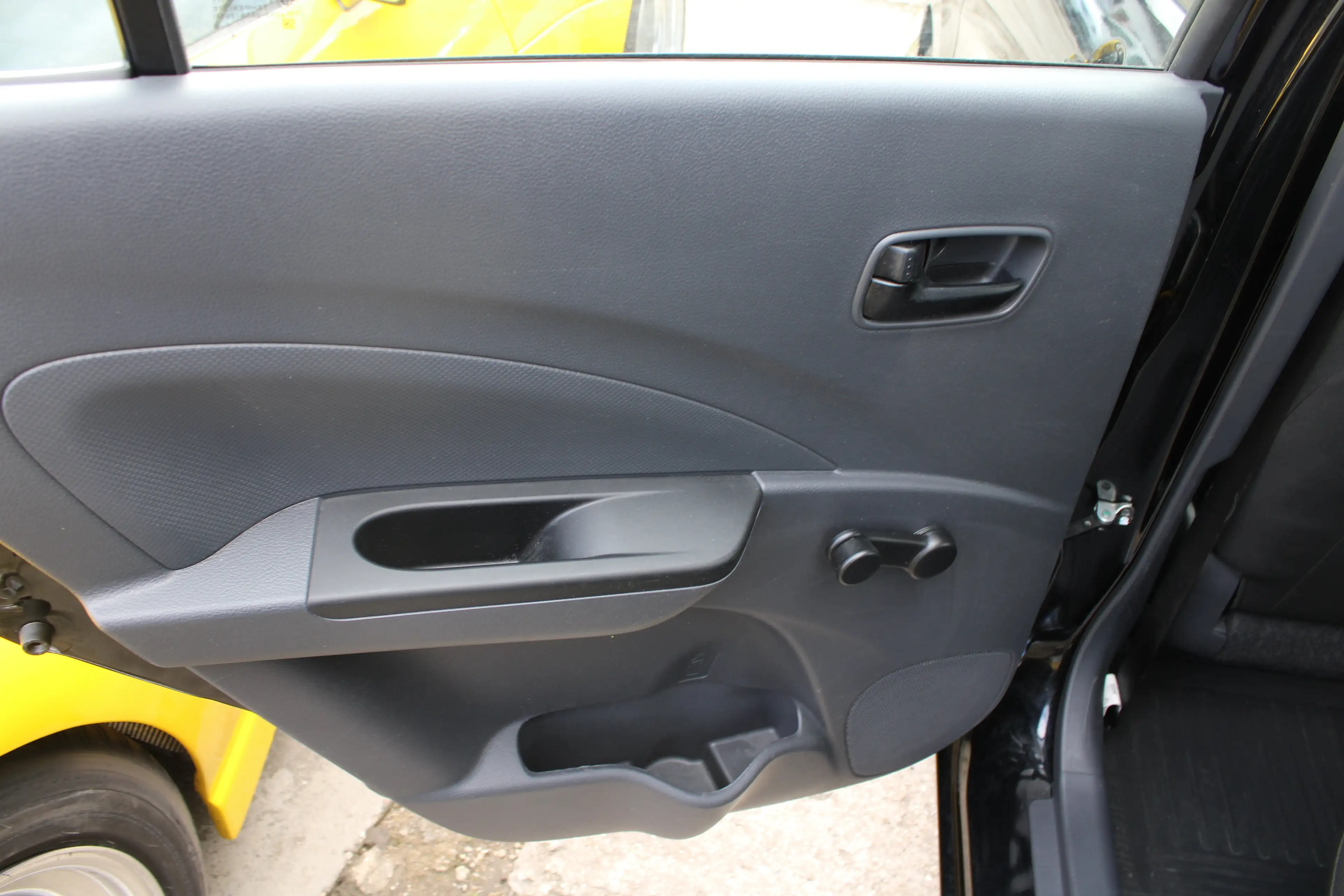 Suzuki Celerio Basis*Automatic*40TKM*HUneu*Allwetter* — photo 11