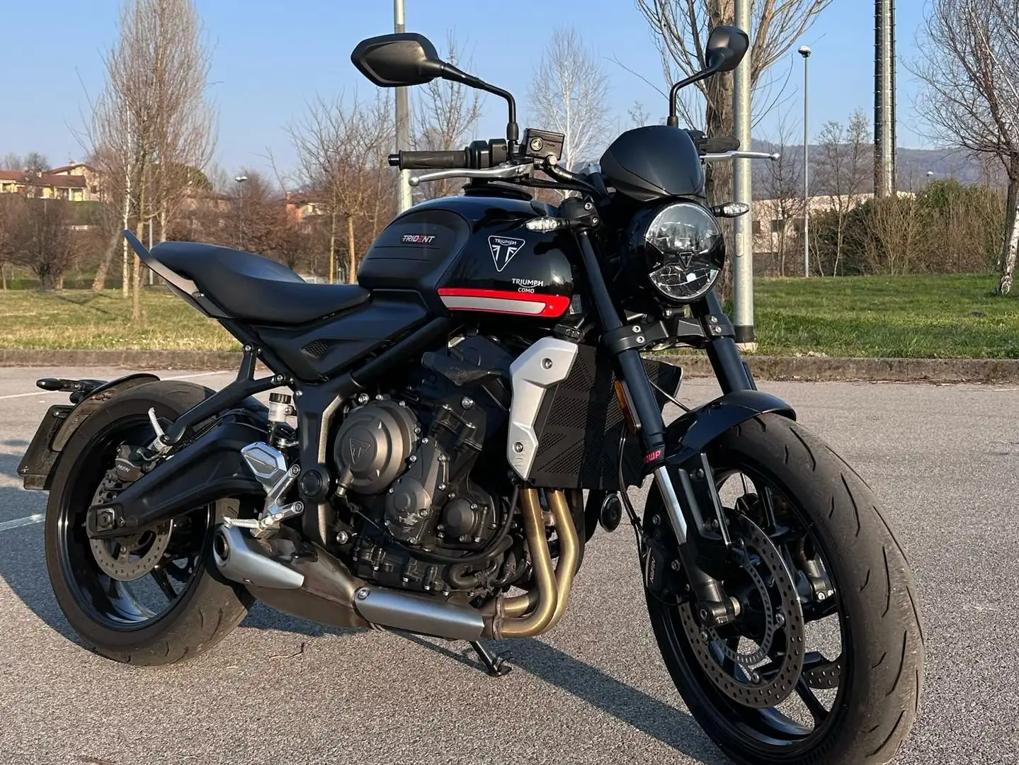 Triumph Trident 660 Nero - 1