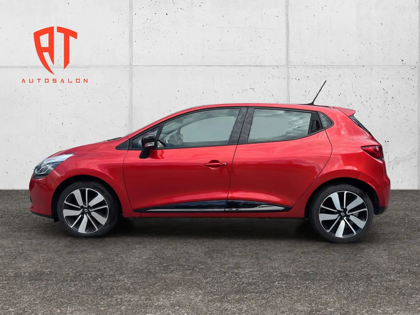 Renault Clio Luxe Rouge - 2