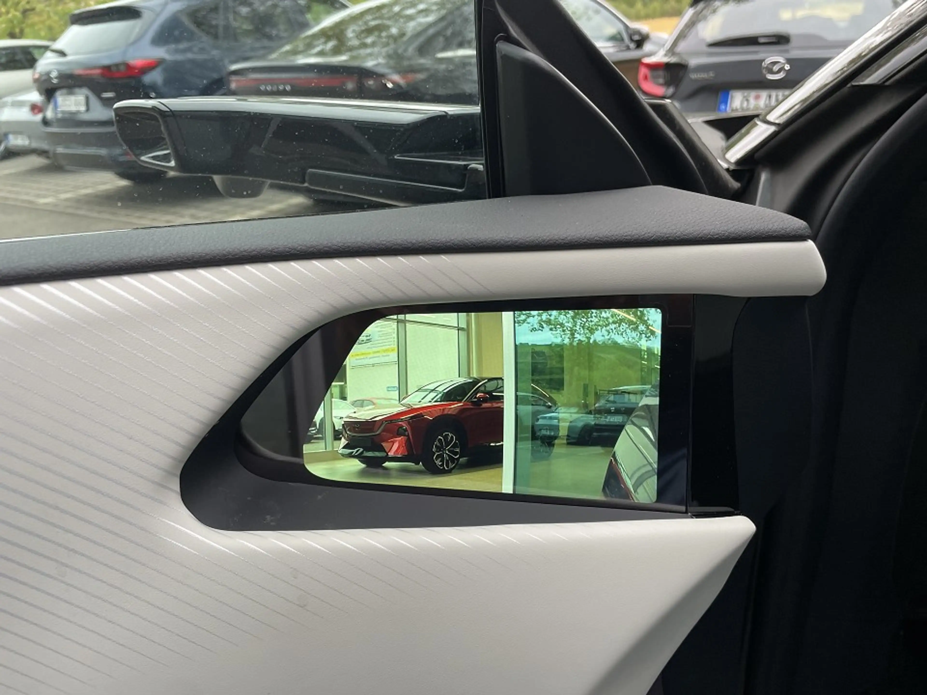 Mazda CX-6e EV 258ps — photo 9