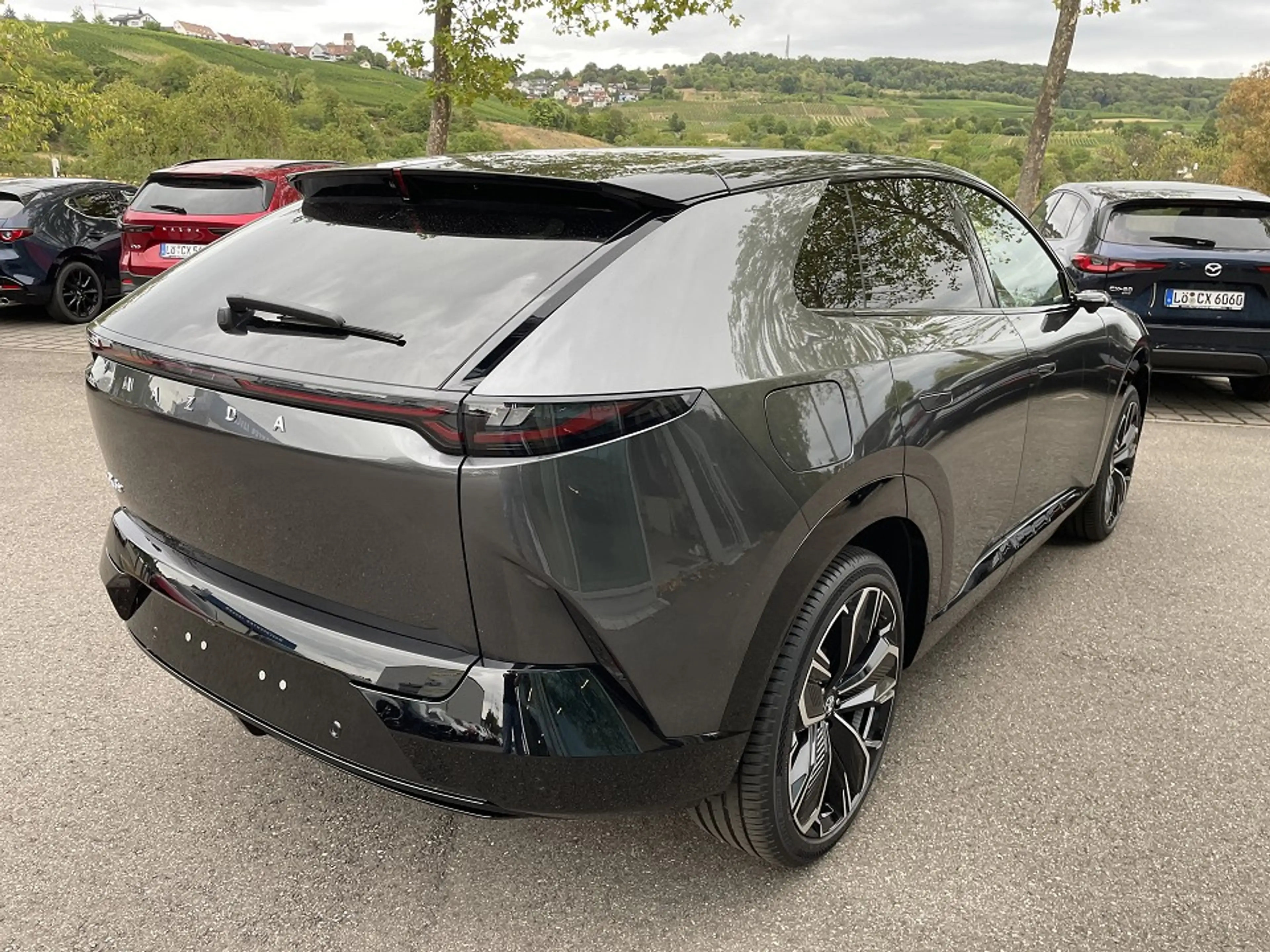 Mazda CX-6e EV 258ps — photo 6