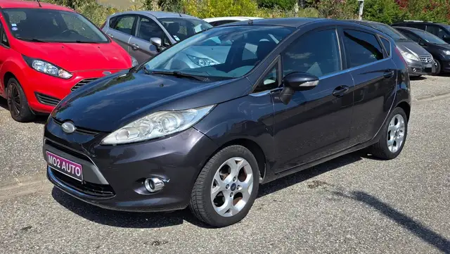 Ford Fiesta main image