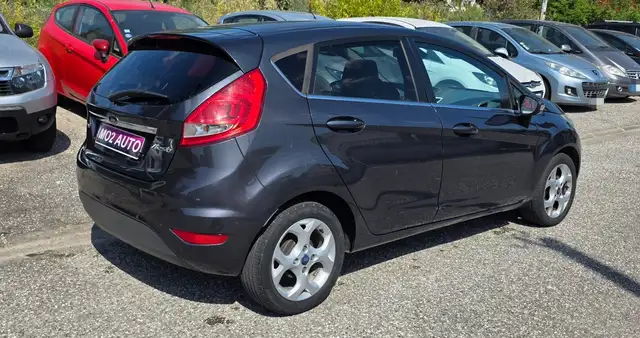 Ford Fiesta view 2