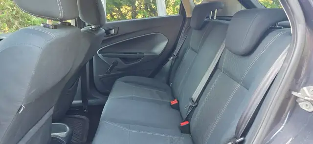 Ford Fiesta view 5