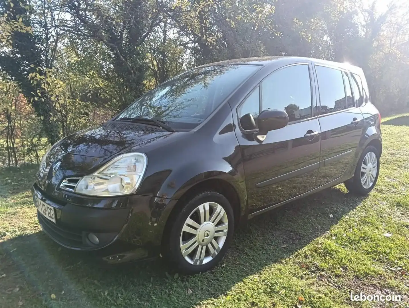 Renault Modus Grand 1.5 dCi90 Exception Révisé & garantie 12 mois Kit distribution remplacé Zwart - 1