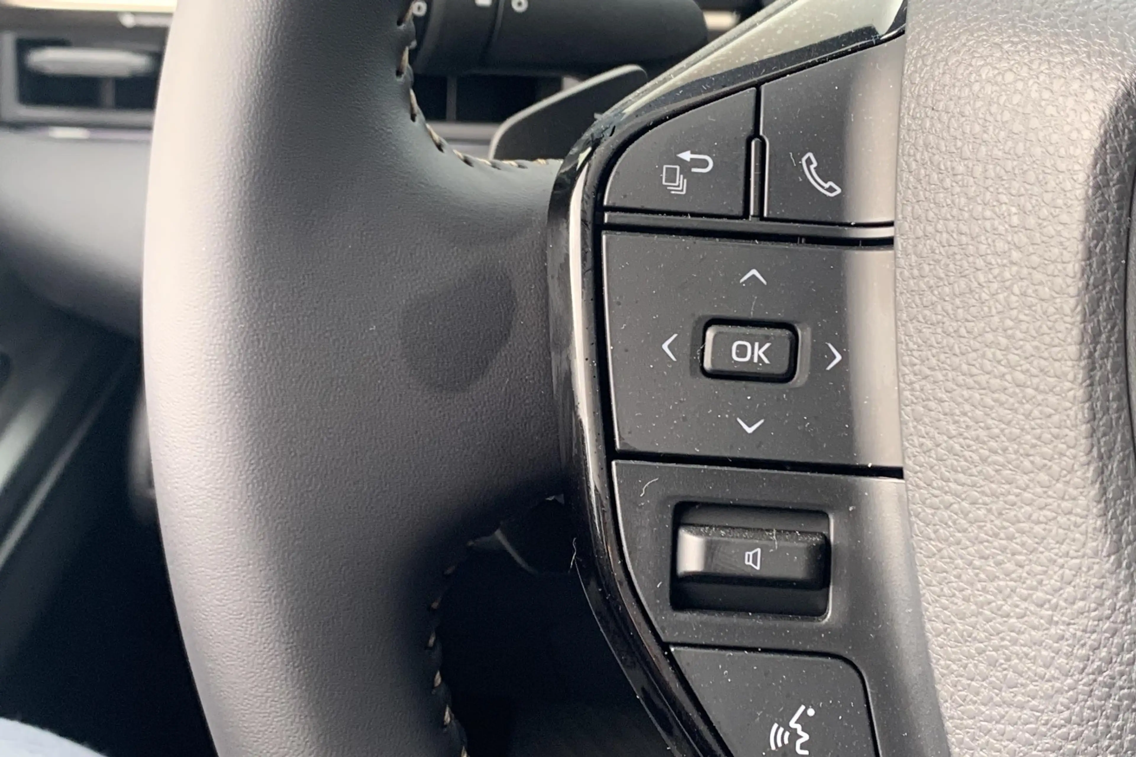 Toyota bZ4X Touring Dynamic 75 kWh / Nu €3.000,- inruilpremie! — photo 12