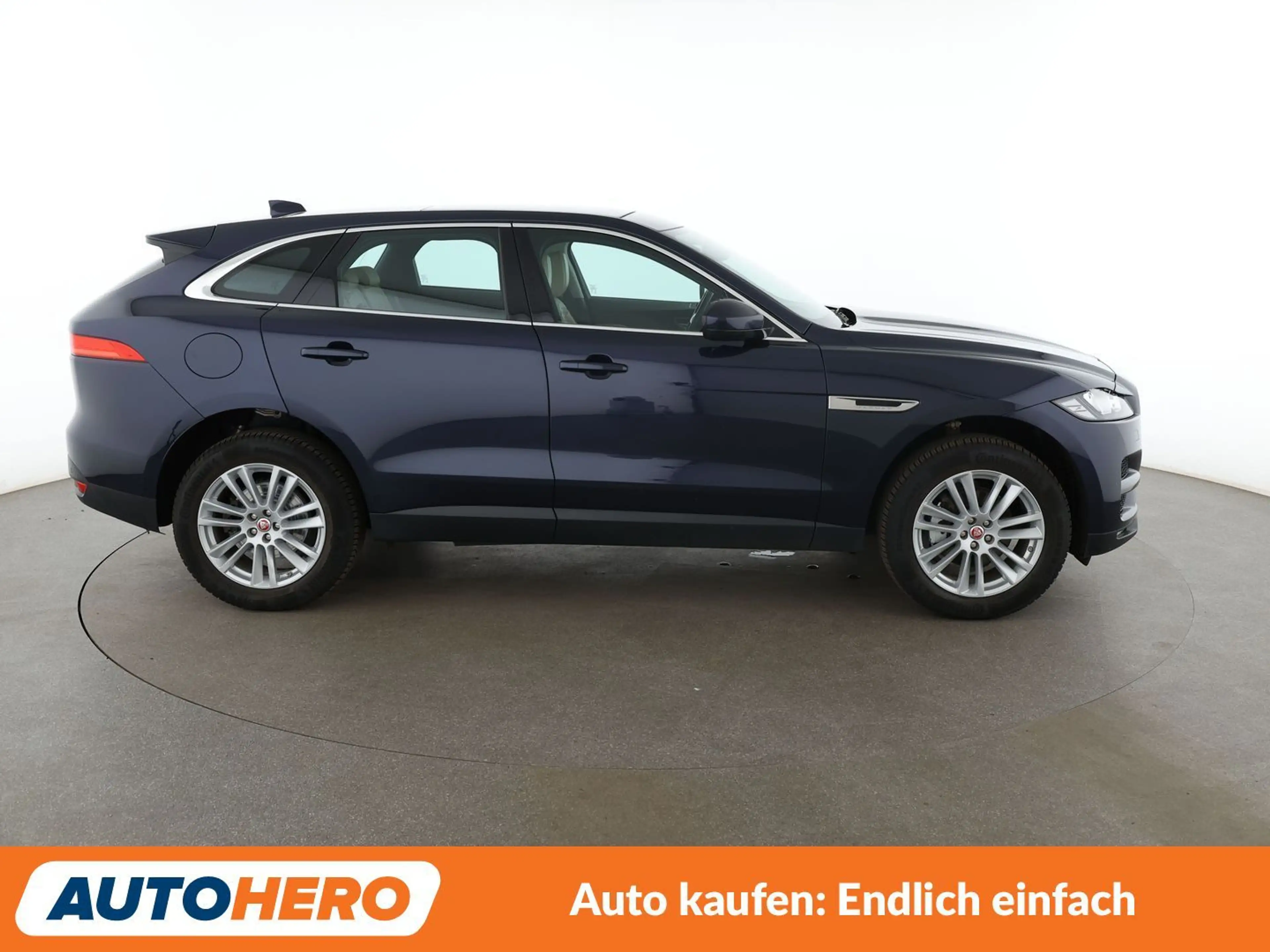 Jaguar F-Pace 25d Prestige AWD Aut*NAVI*XENON*TEMPO*CAM*PDC*SHZ* — photo 7