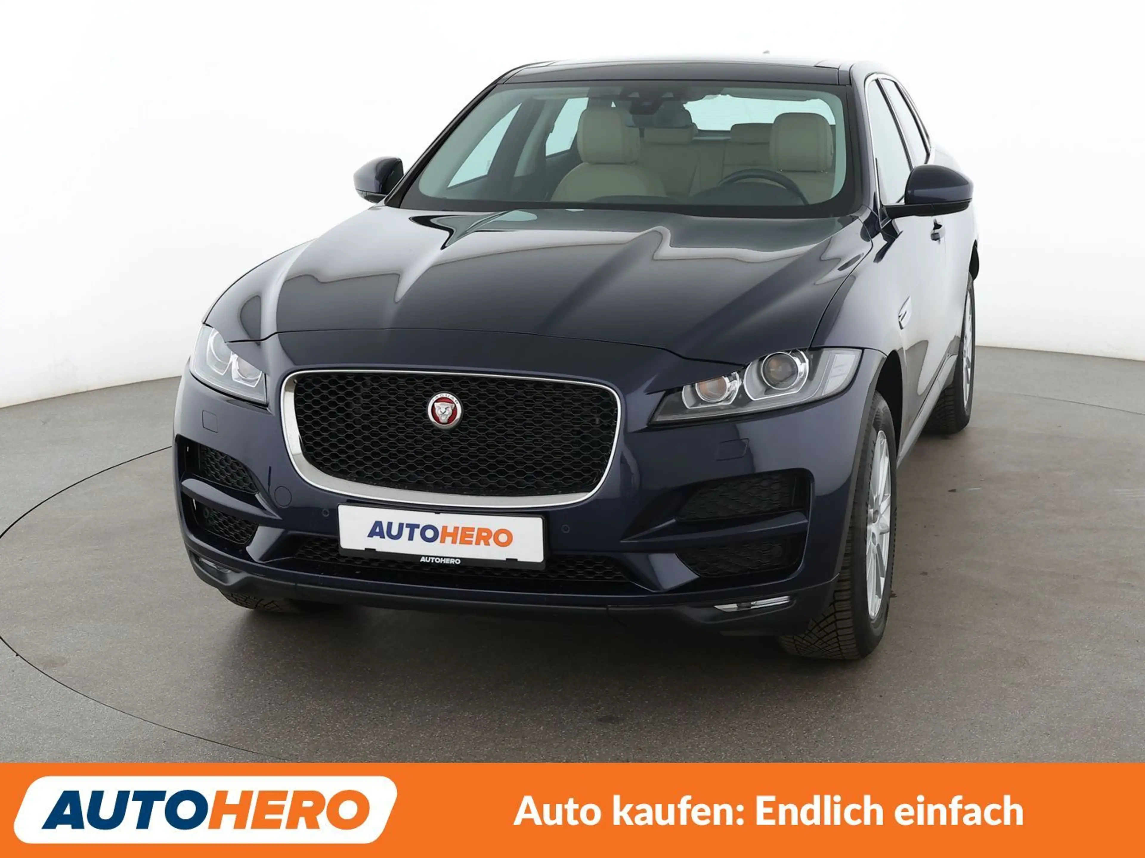 Jaguar F-Pace 25d Prestige AWD Aut*NAVI*XENON*TEMPO*CAM*PDC*SHZ* — photo 9