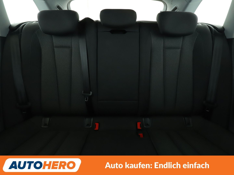 Audi A4 1.4 TFSI ACT Aut.*NAVI*PDC*SHZ* — photo 15