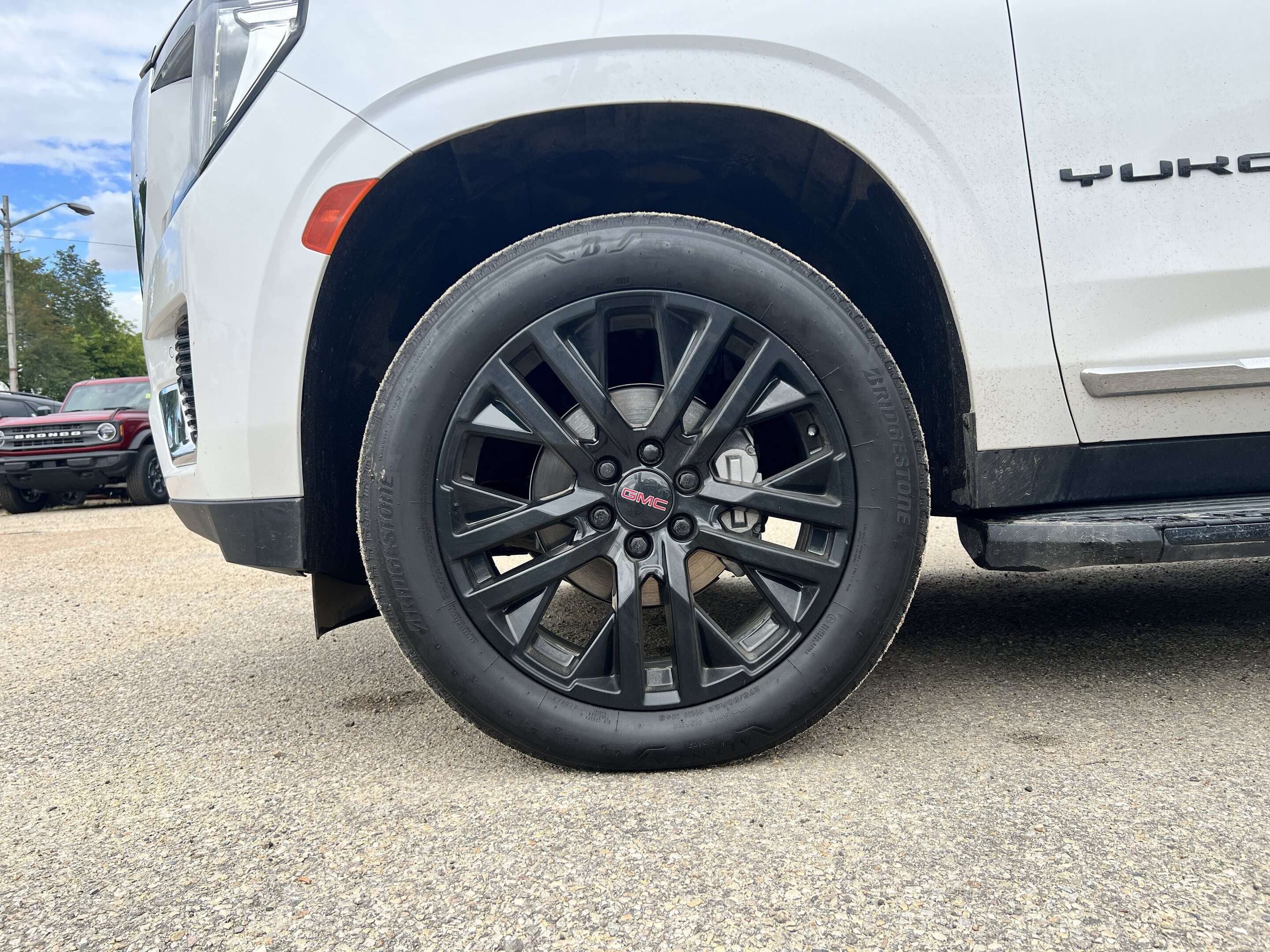 2024 GMC Yukon SLT | Climate Seats | Power Liftgate | CarPlay — снимка 1