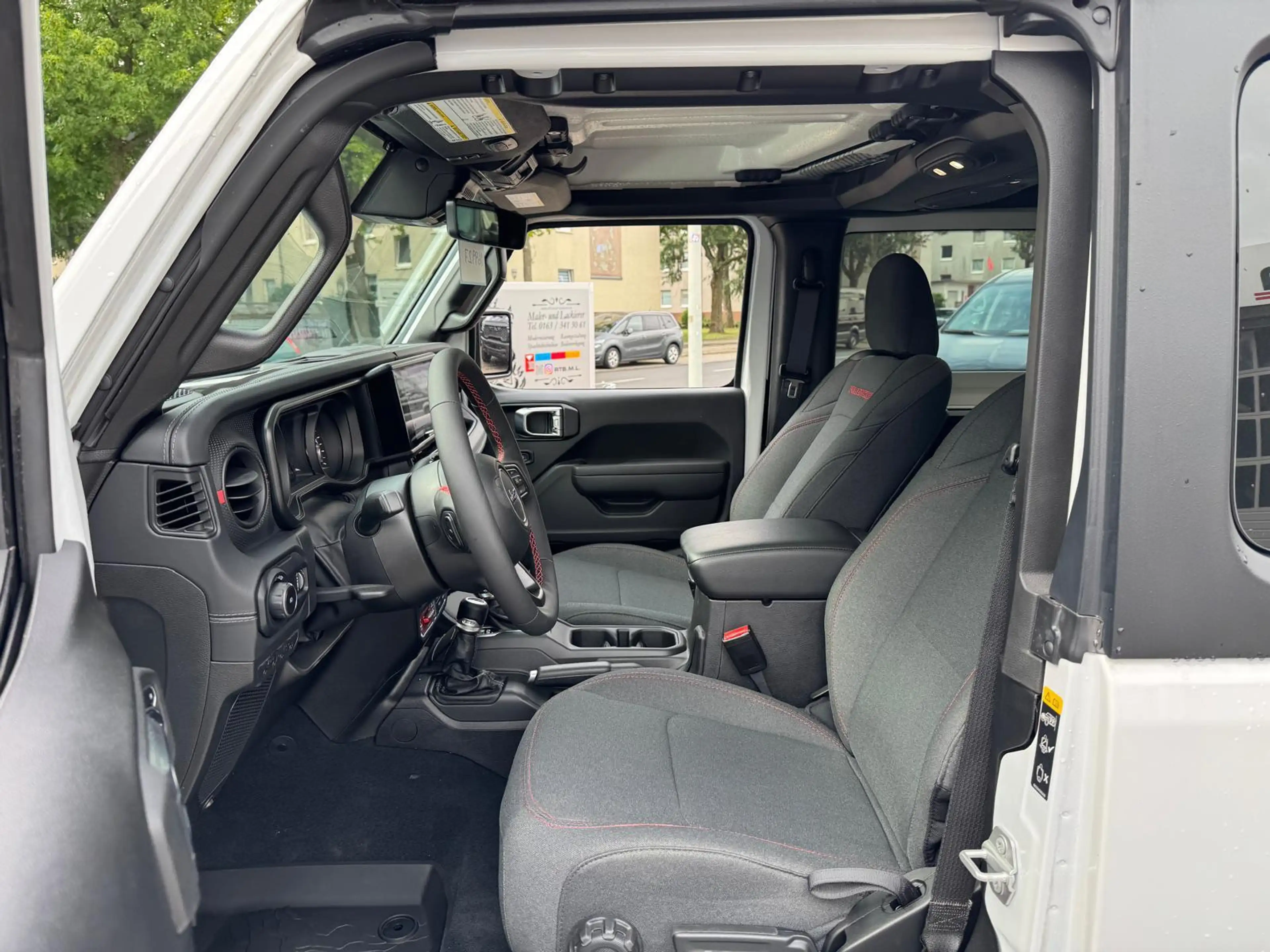 Jeep Wrangler 3.6l V6 Automatik Rubicon — photo 14
