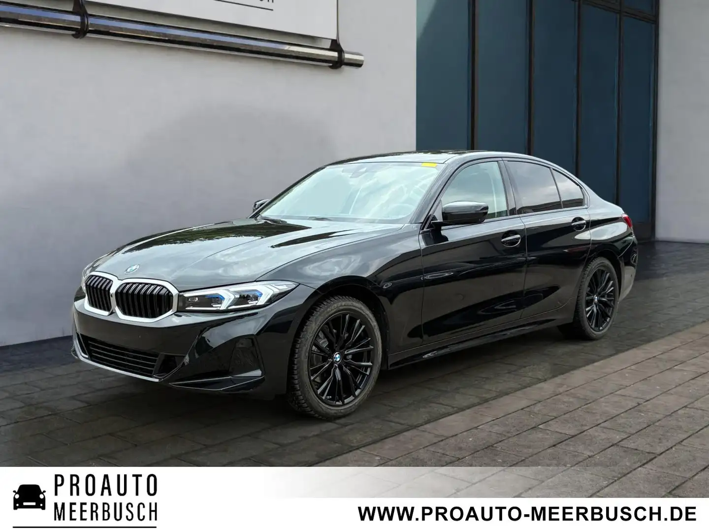 BMW 318 i MEMORY/ADAPTLED/360°/SCHIEBEDACH/HIFI/NAVI Schwarz - 1