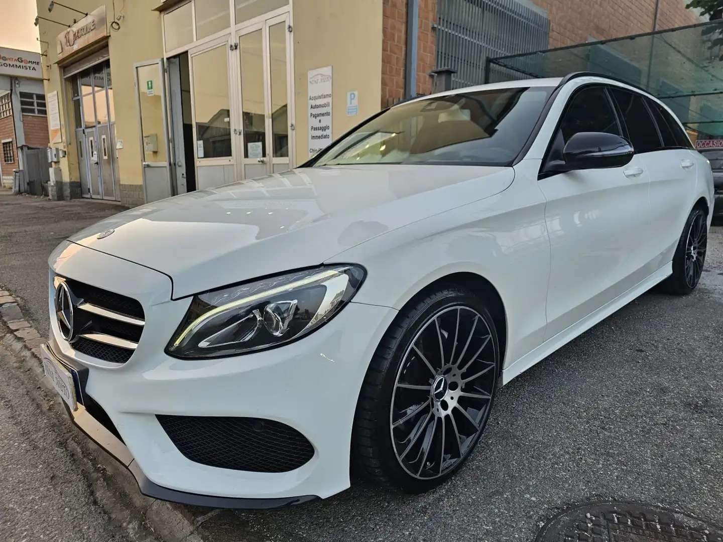 Mercedes-Benz C 220 d 170cv Sw Premium AMG*Pelle*Navi*19*Pdc*Euro6* Bianco - 2