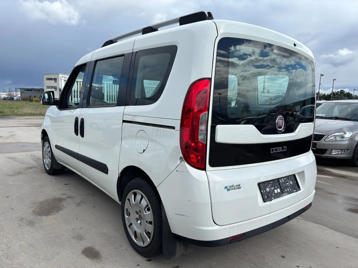 Fiat Doblo *BENZIN/ERDGAS(CNG)* BASTLER/EXPORT* 1,4 Lounge Weiß - 2
