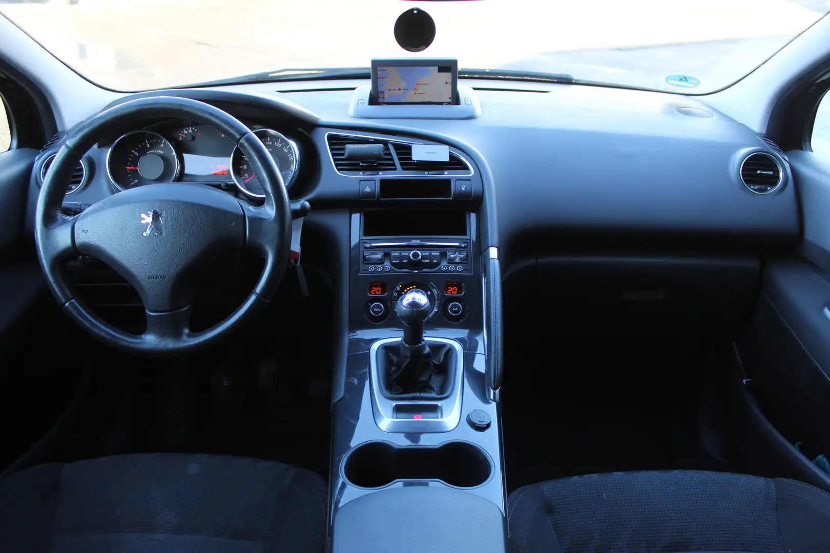 Peugeot 3008 1.6 VTi MEENEEMPRIJS!! Trekhaak/Parkeersensoren/Na Fekete - 2