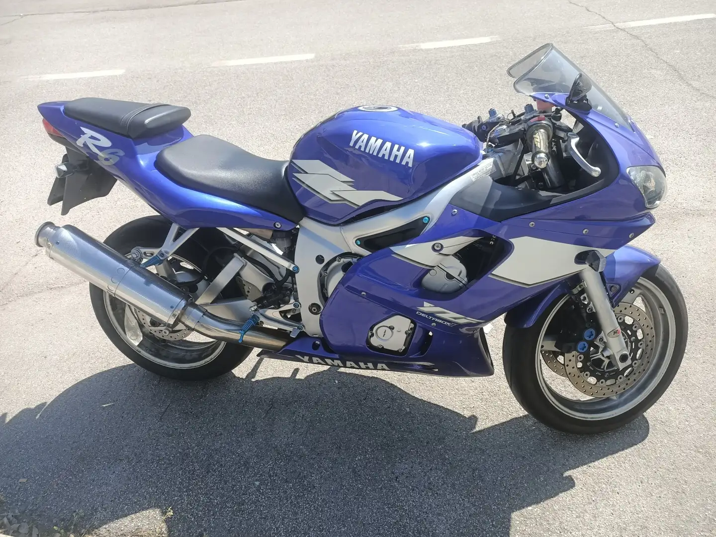 Yamaha YZF-R6 Kék - 1