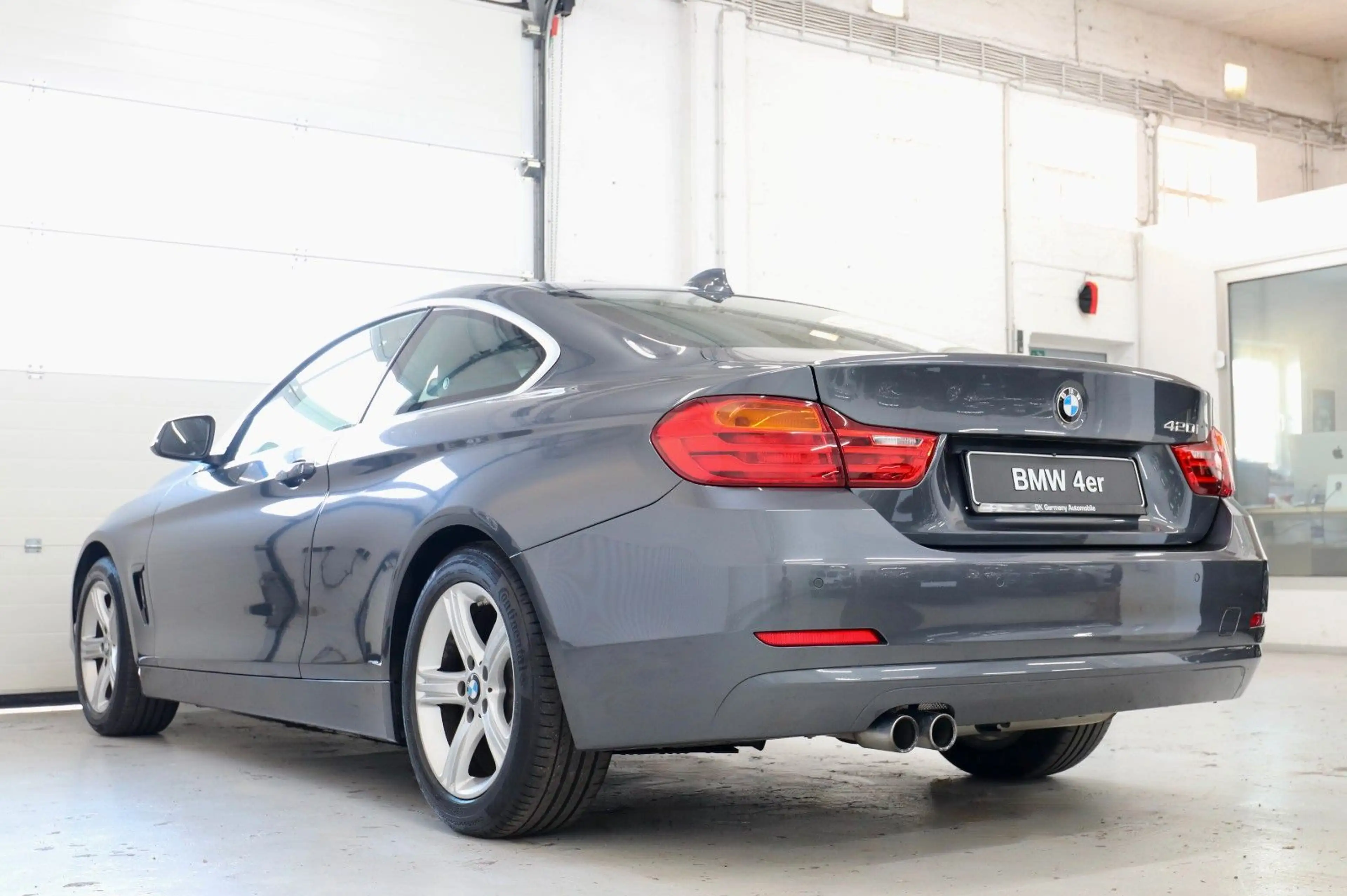 BMW 420 i Sport L. Navi Xenon Sitzh. PDC Wenig Km. — photo 6
