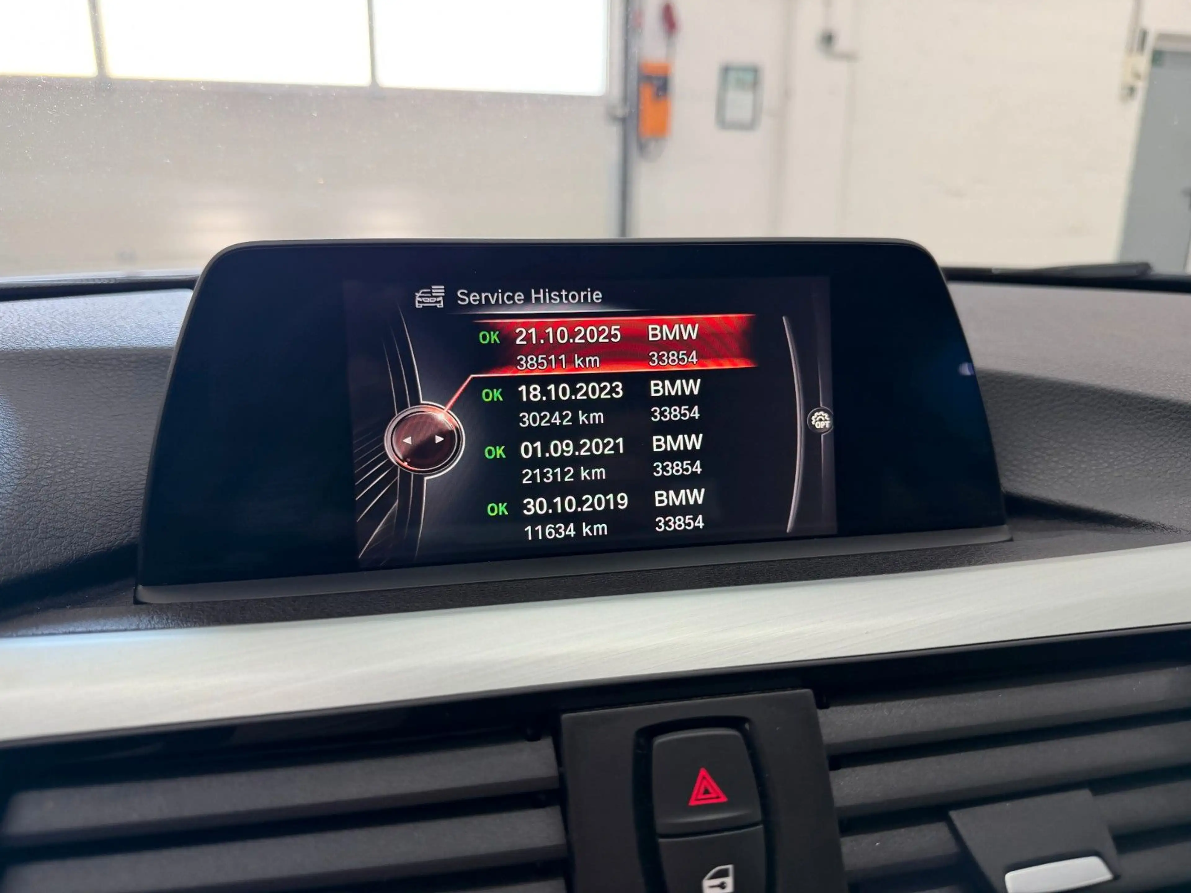 BMW 420 i Sport L. Navi Xenon Sitzh. PDC Wenig Km. — photo 7