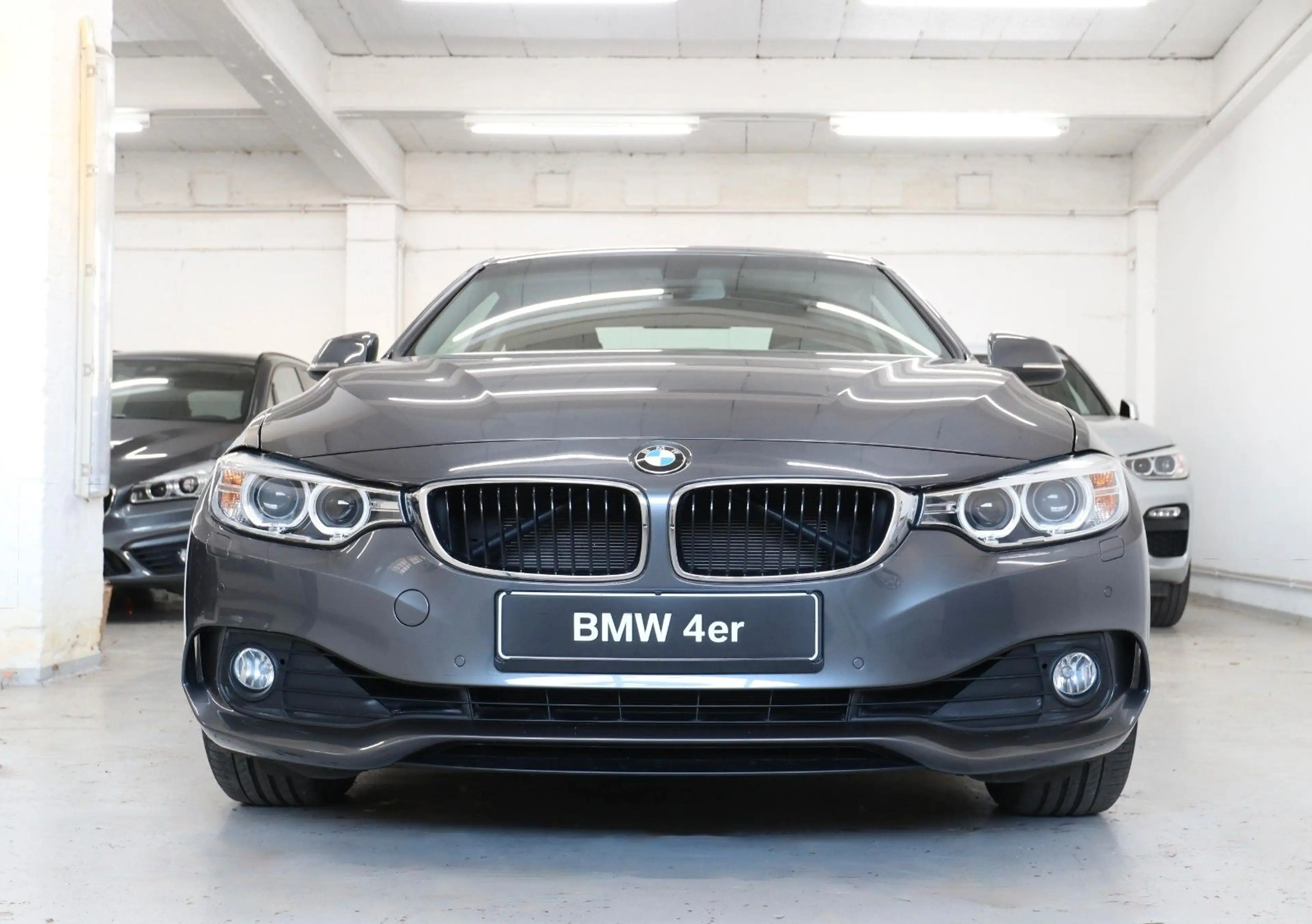 BMW 420 i Sport L. Navi Xenon Sitzh. PDC Wenig Km. — photo 2
