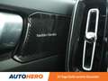 Volvo XC40 2.0 D4 Momentum Pro AWD Aut.*NAVI*CAM*TEMPO* Grau - thumbnail 30