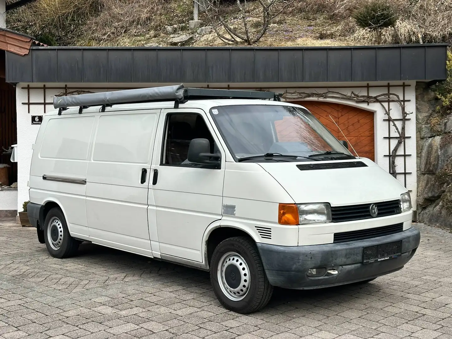 Volkswagen T4 Kombi Kombi 3-3-3 2,5 TDI Weiß - 1