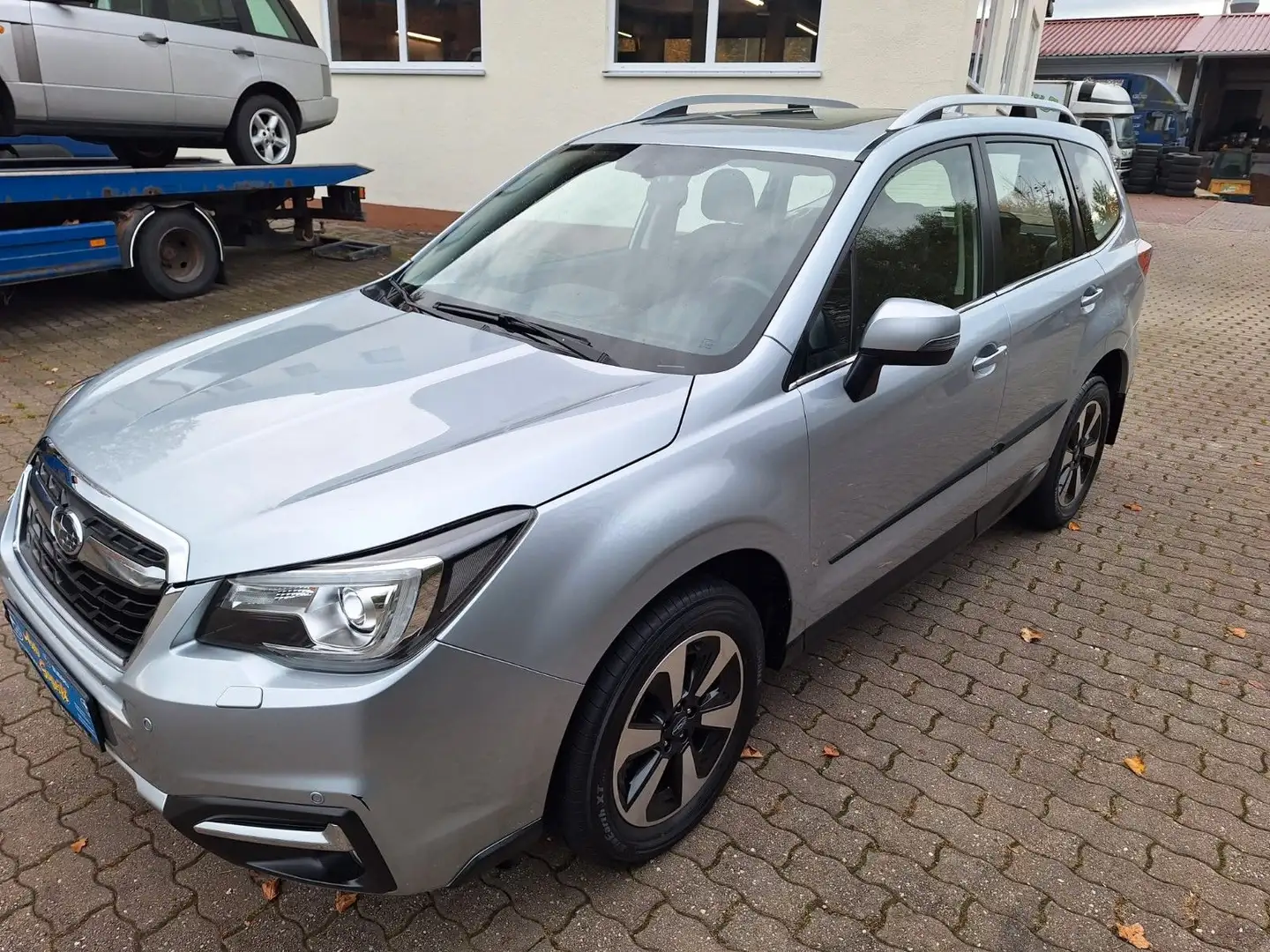 Subaru Forester 2.0D Exclusive Lineartronic. 1HD, AHK Silber - 1