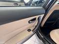 BMW 318 318dA Negro - thumbnail 23