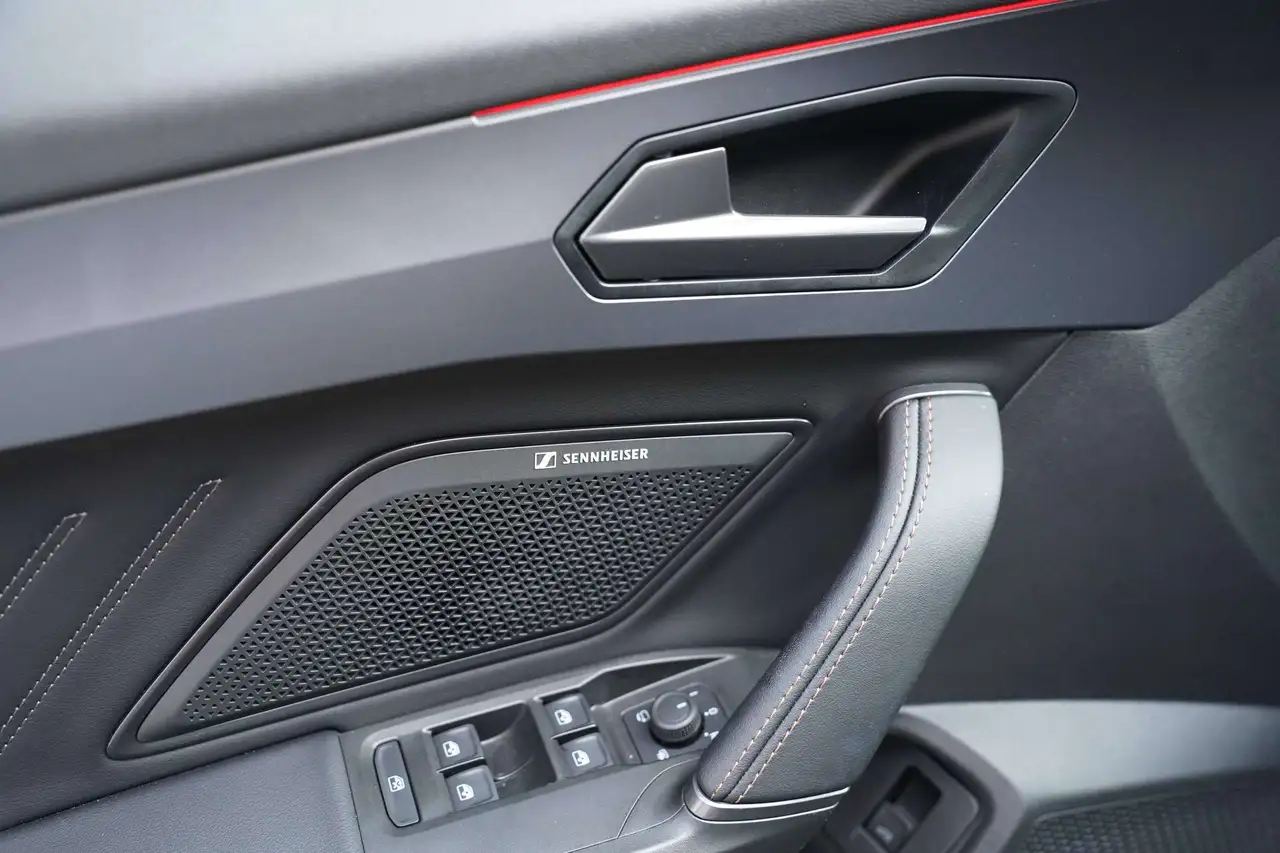 Cupra Formentor 1.5 eTSI DSG *SENNHEISER / 360° / KEYLESS / ELEKTRISCHE KOFFER / VERWARMDE ZETELS, миниатюра 26