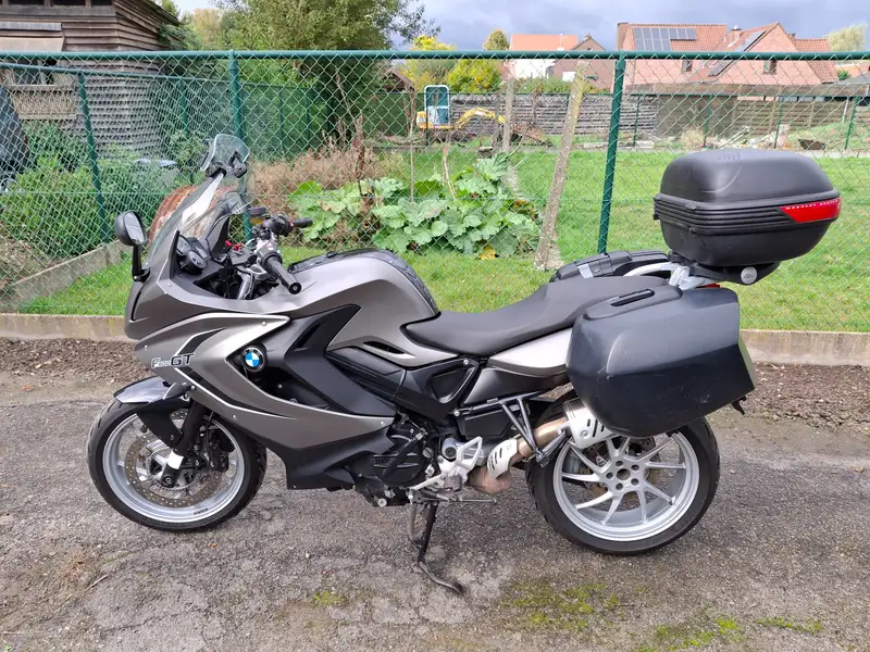 BMW F 800 GT - foto 3