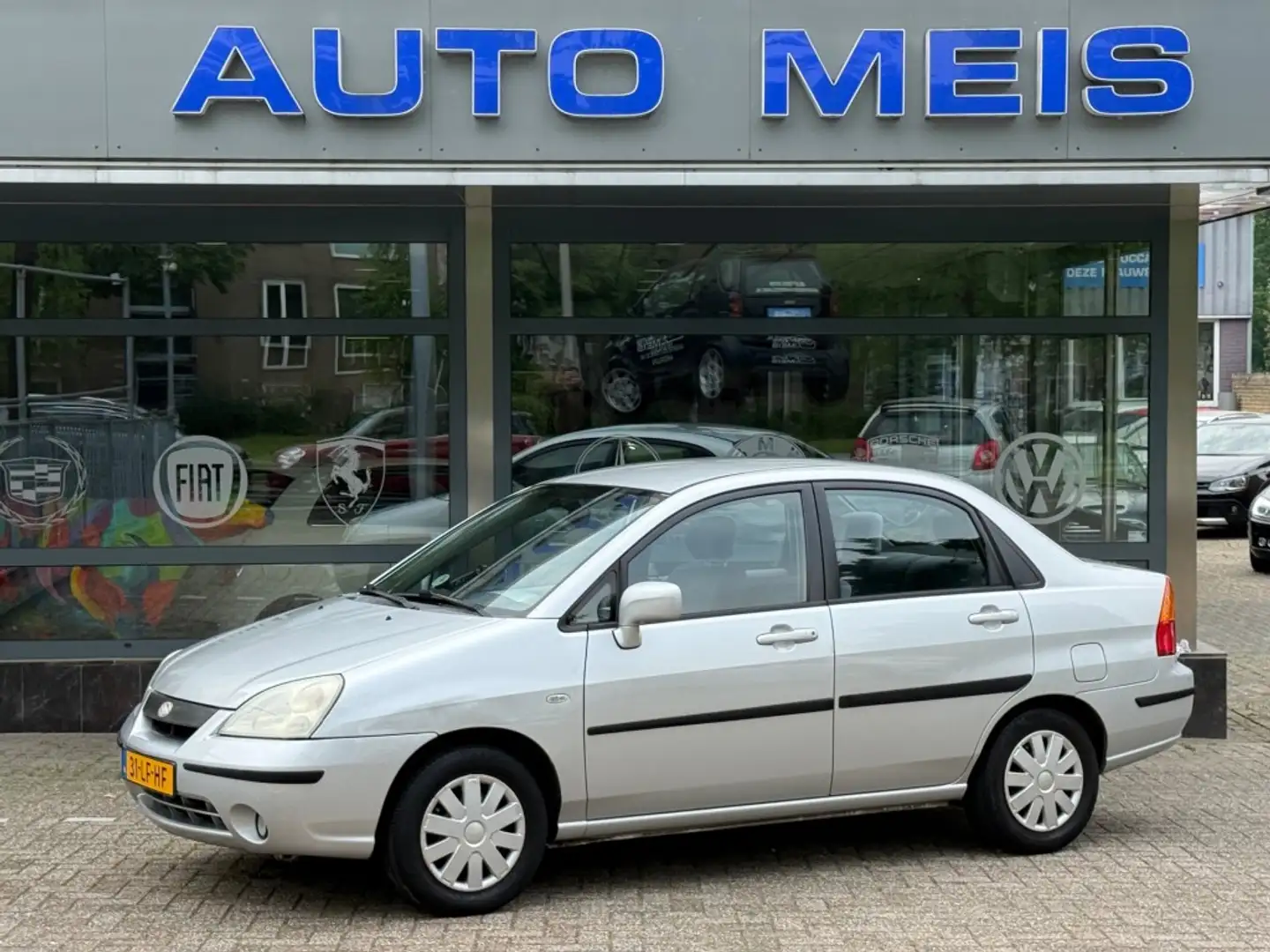 Suzuki Liana 1.6 GLX Airco NL-Auto NAP Gri - 1