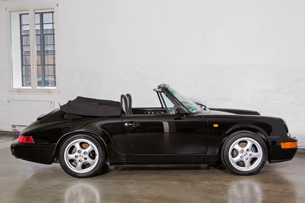 Porsche 964 Cabrio, 28 Jahre 1 Besitzer, Motor revidiert, foto 10