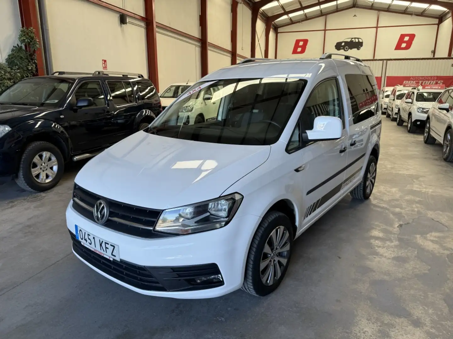 Volkswagen Caddy 2.0TDI Trendline 4M 90kW Blanco - 1