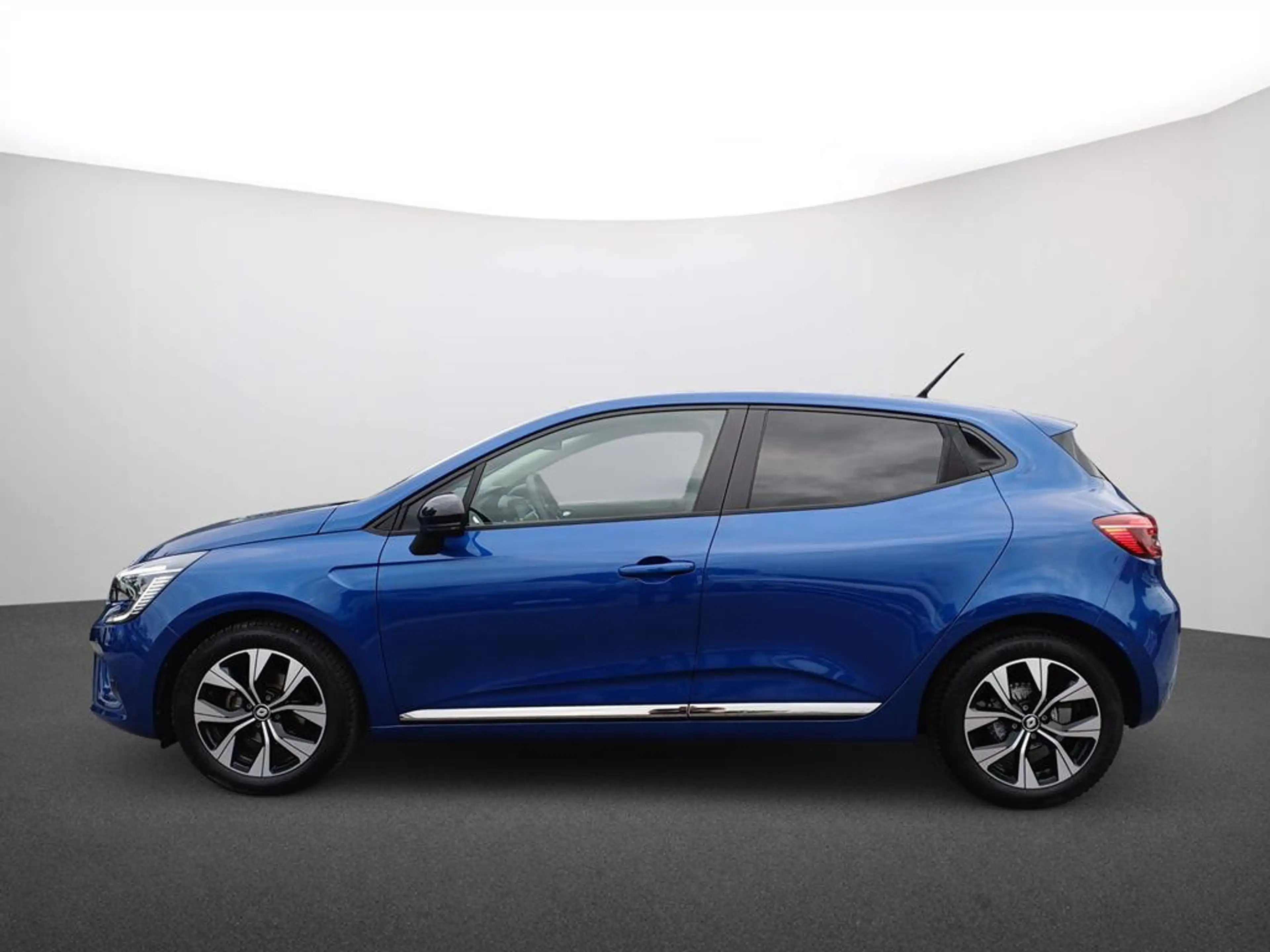 Renault Clio EVOLUTION TCe 90 X-tronic — photo 5