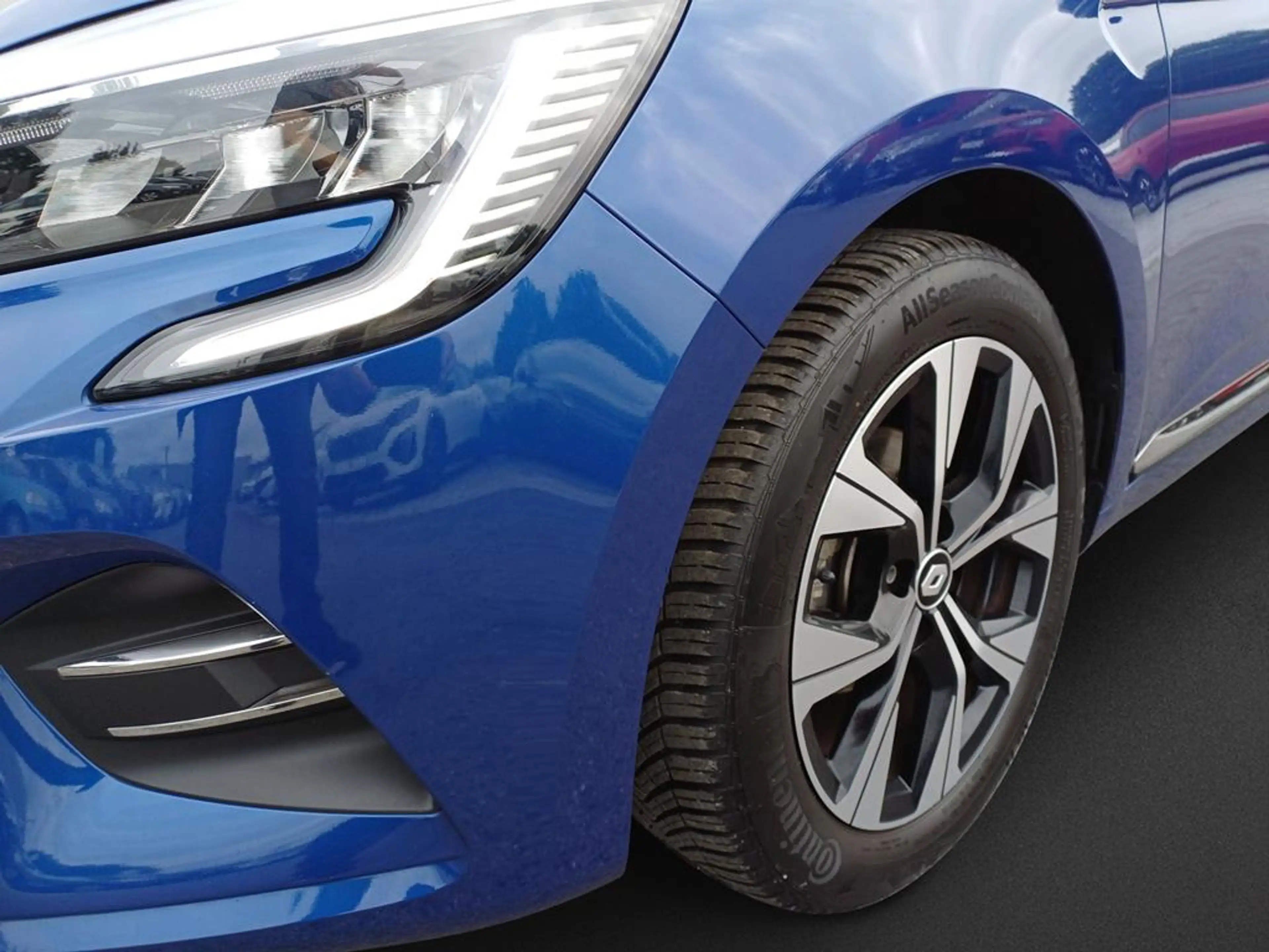 Renault Clio EVOLUTION TCe 90 X-tronic — photo 11