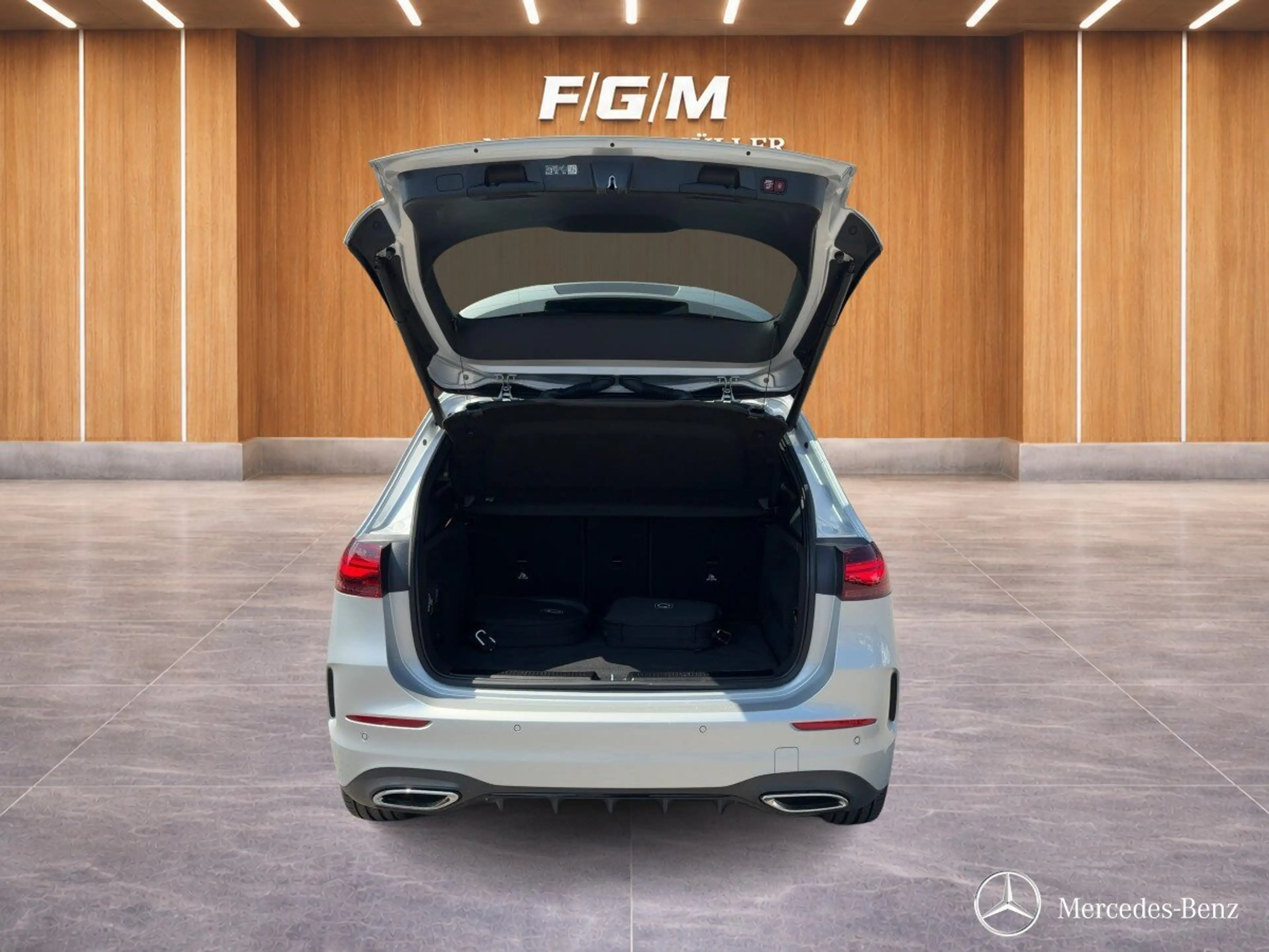 Mercedes-Benz B 250 B 250e EQ Hybrid AMG Line/R.Kamera/Night/Keyless — photo 5