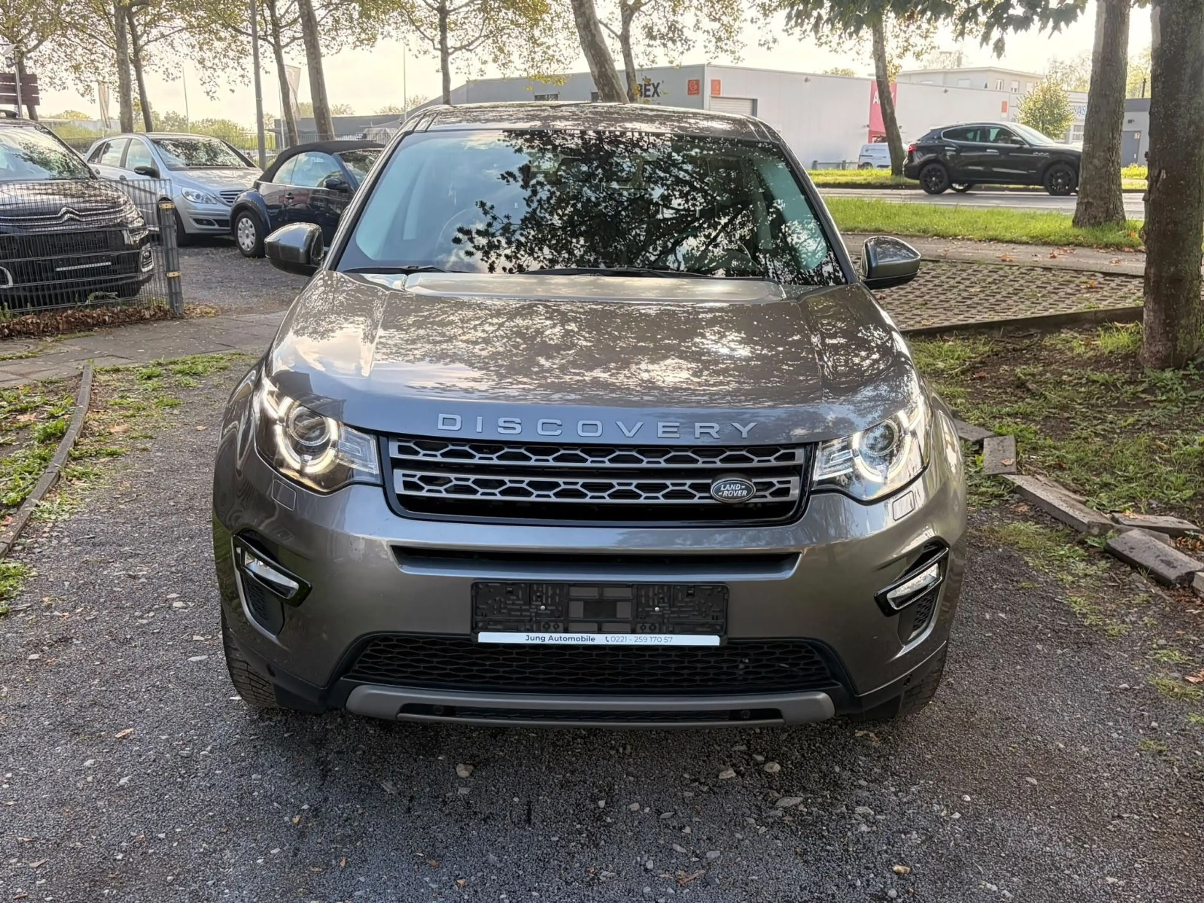 Land Rover Discovery Sport SE AWD*4 X 4 *EU6*Auto*Pano*Navi — photo 8