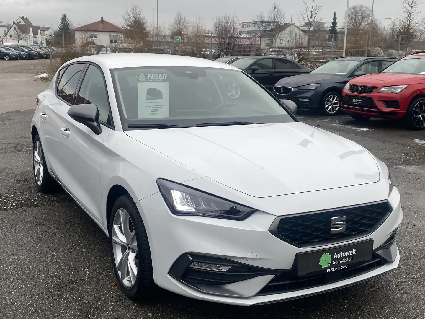 SEAT Leon FR 1.4 e-HYBRID SHZ NAVI KESSY VIRTUAL LED Weiß - 2