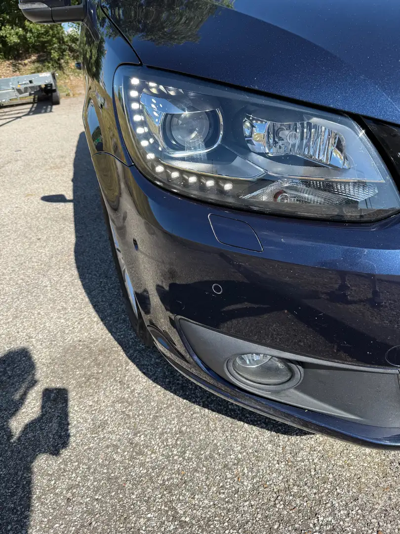 Volkswagen Touran Touran 4Friends 1,6 BMT TDI DPF 4Friends Blau - 2