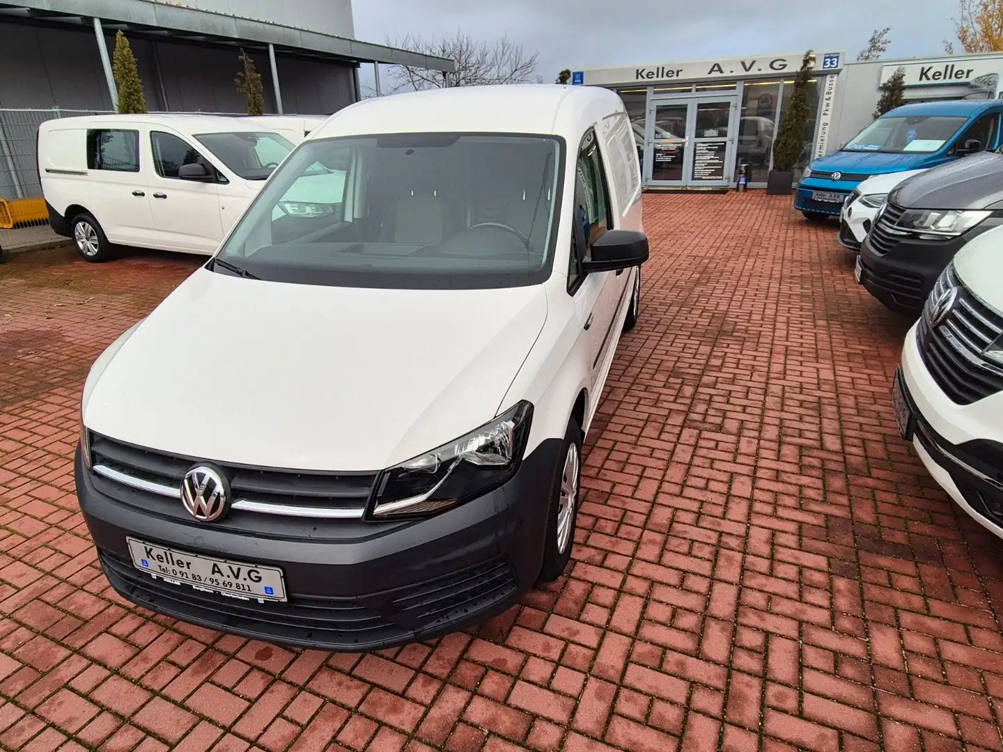 Volkswagen Caddy Maxi Kasten 2,0TDI, Heckflügelt. AHK,Navi Weiß - 1